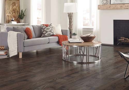 Stu's Flooring, premier hardwood floor installer in West Allis, Wisconsin.