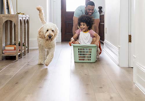 Stu's Flooring is the best vinyl flooring store serving Franklin, Wisconsin.